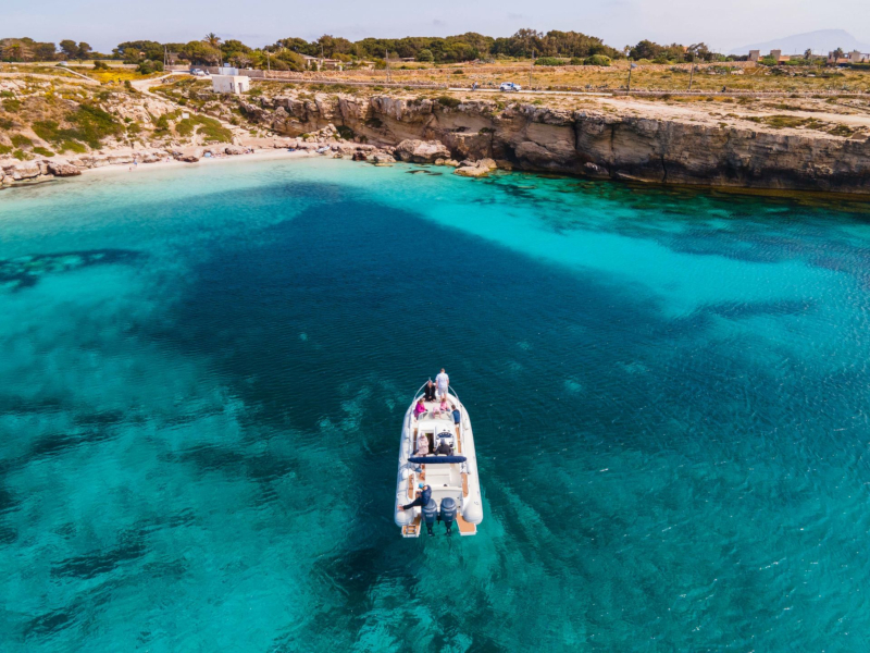 Tour in Barca – Favignana e Levanzo: un giorno alle Egadi